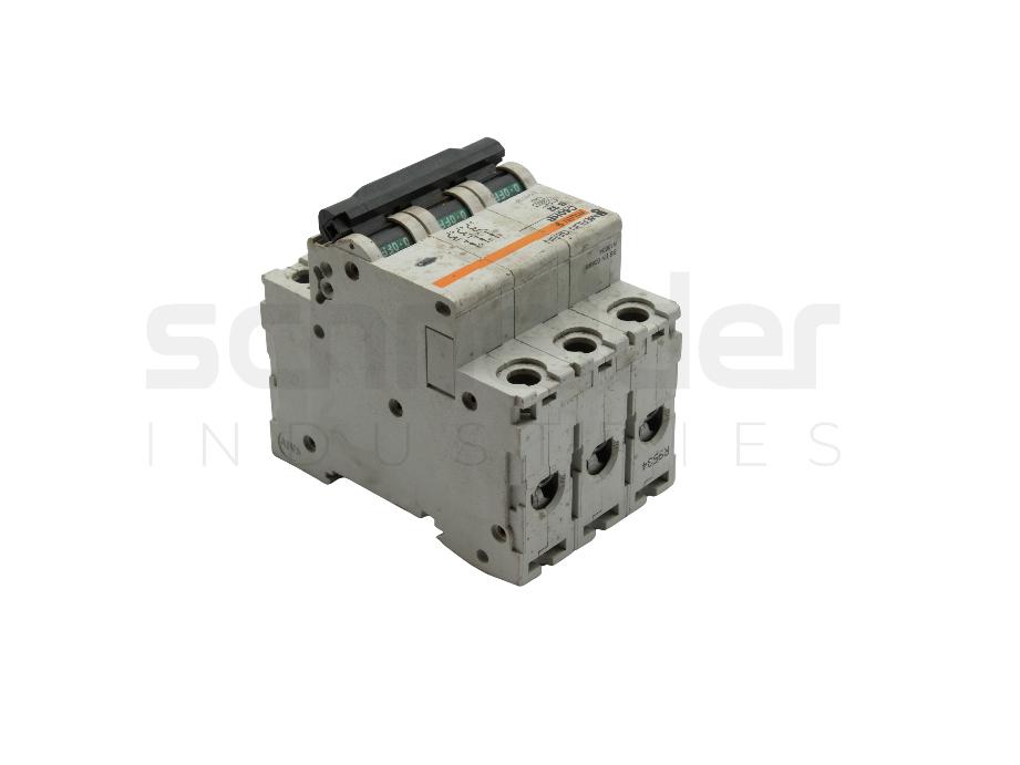 3 Pole MCB Breaker, B32