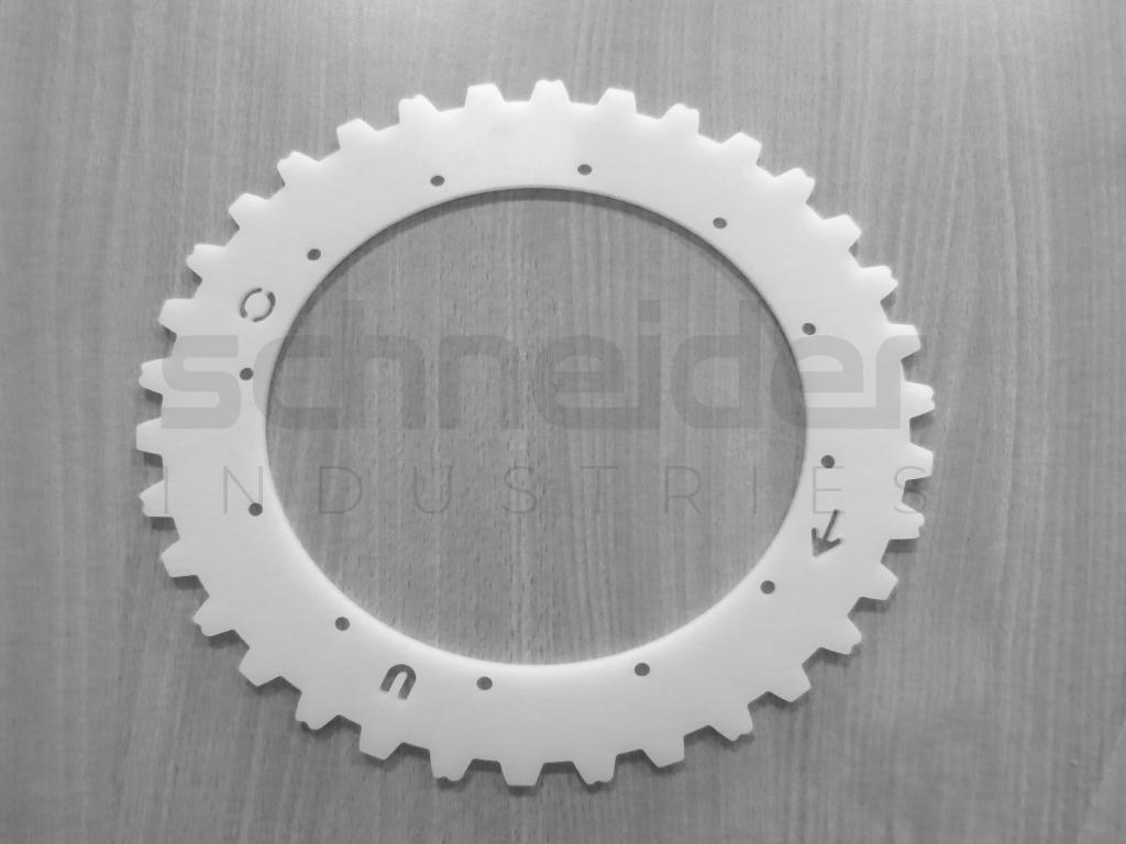 Sprocket, Outfeed