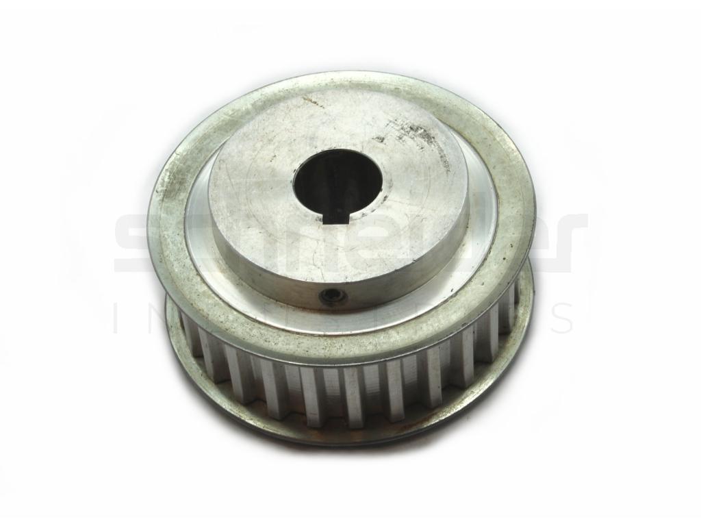 Precision toothed belt pulley