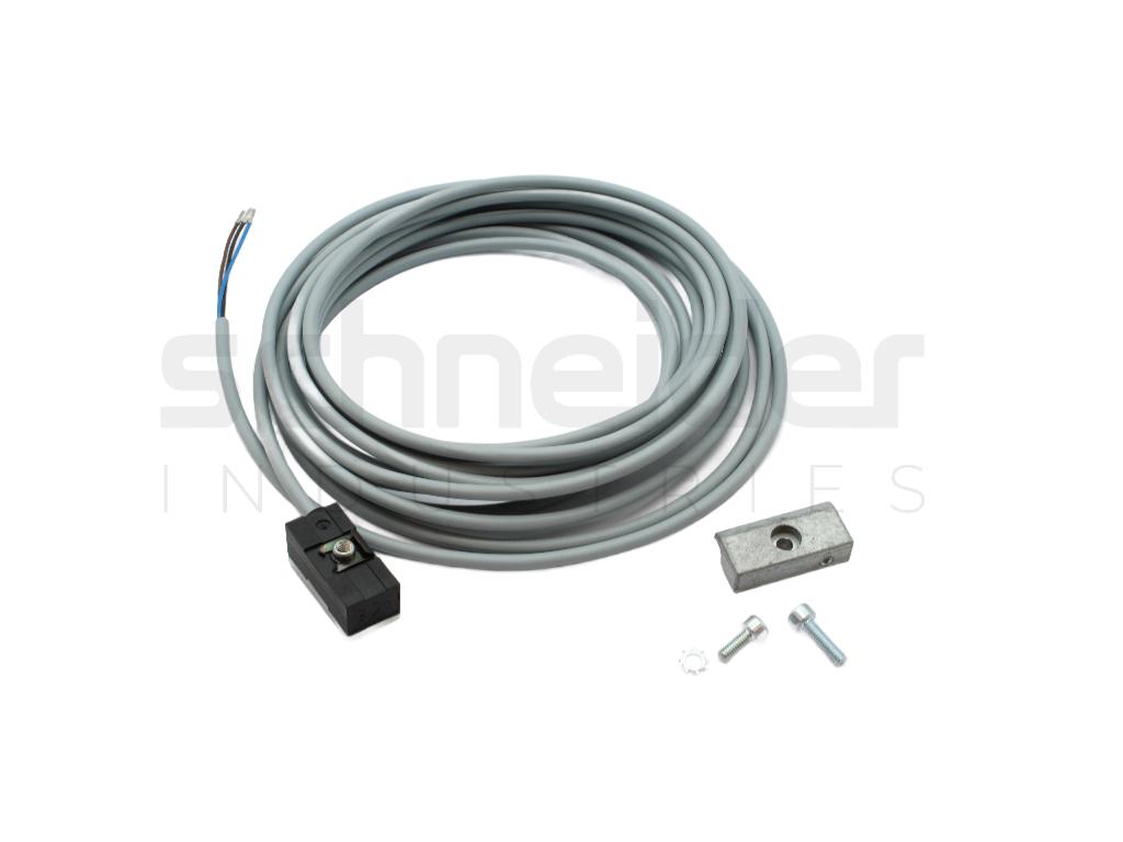 Proximity switch, Block 34x15.5x8.5 Reed