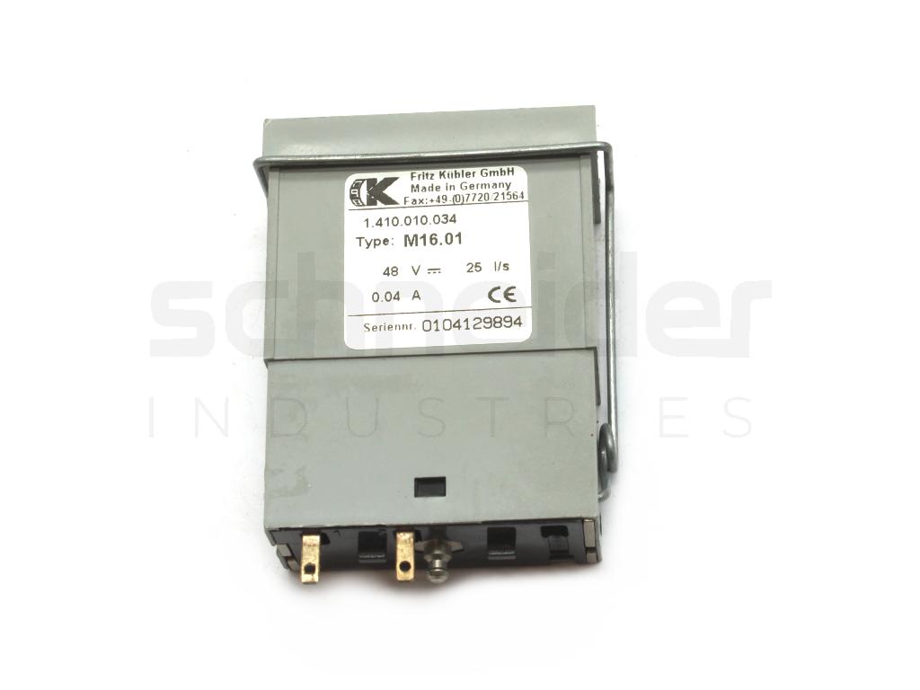 Pulse counter with reset button