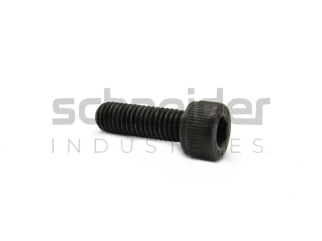 Socket screw